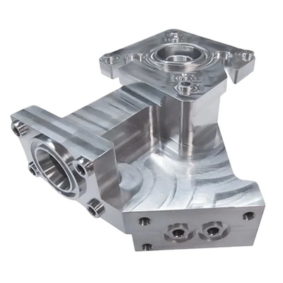 Ακριβές μηχανήματα CNC Agv ρομπότ εμπρός και πίσω βραχίονα για τη διαδικασία τυποποίησης